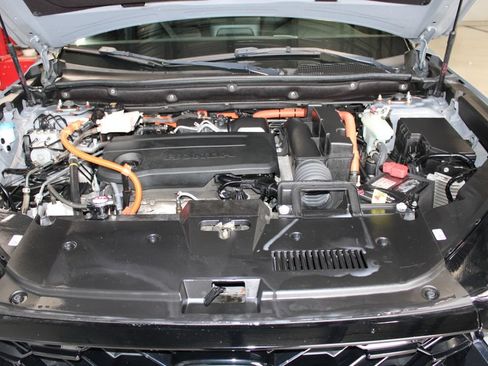 Used 2023 Honda CR-V Sport Touring image 9