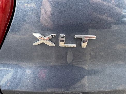 Used 2018 Ford Explorer XLT w/ Equipment Group 202A image 33