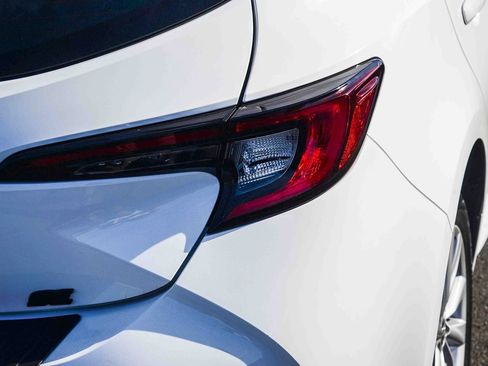 Certified 2025 Toyota Corolla SE image 7