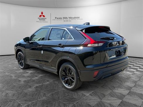 New 2026 Mitsubishi Eclipse Cross LE image 7