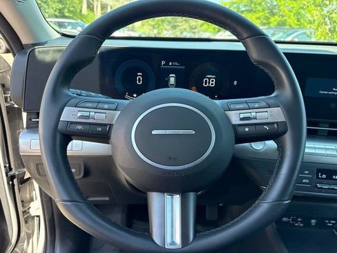 Used 2024 Hyundai Kona SEL AWD/4WD image 7