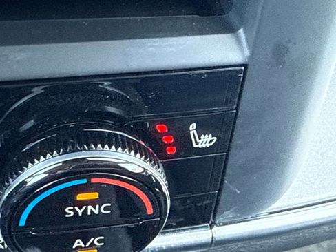 Certified 2023 Nissan Rogue SV w/ SV Premium B Package AWD/4WD image 24