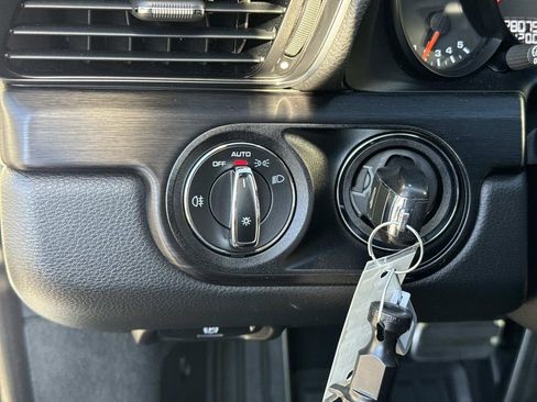 Used 2019 Porsche 911 Carrera GTS image 23