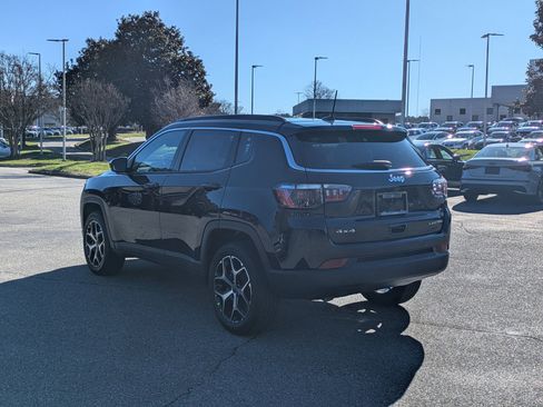 New 2026 Jeep Compass Limited image 7