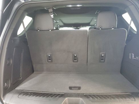 Used 2023 Chevrolet Tahoe LT w/ Luxury Package RWD image 8