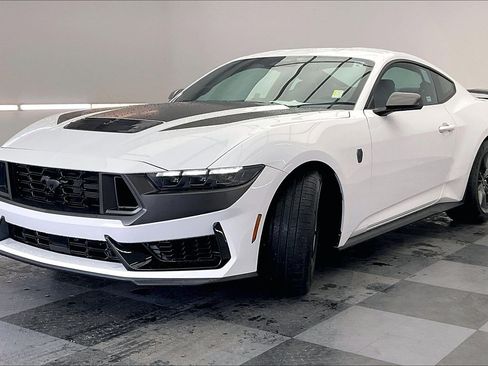 Used 2025 Ford Mustang Dark Horse RWD image 12