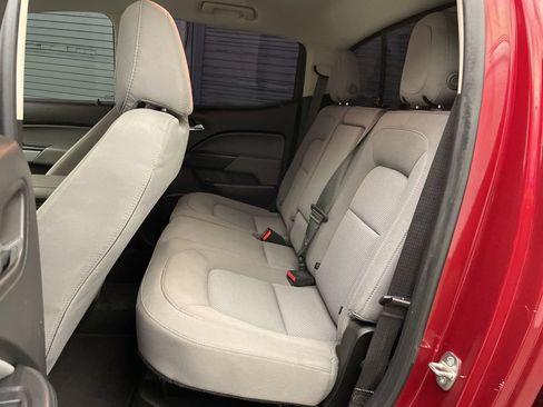 Used 2019 Chevrolet Colorado LT w/ LT Convenience Package AWD/4WD image 22