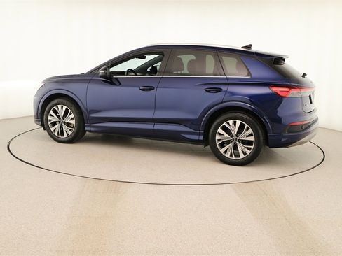 Used 2023 Audi Q4 e-tron Premium Plus w/ Premium Plus image 3