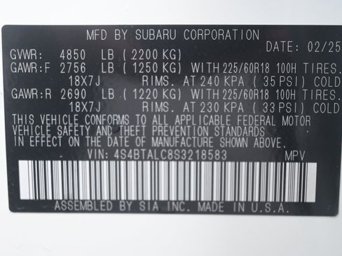 Certified 2025 Subaru Outback Onyx Edition AWD/4WD image 36