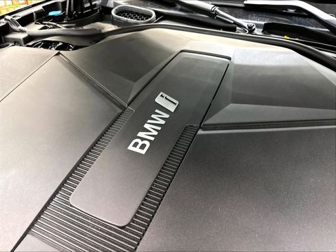 Used 2024 BMW i7 xDrive60 w/ Executive Package AWD/4WD image 34