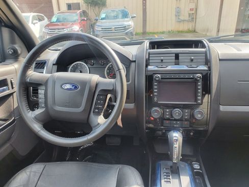 Used 2010 Ford Escape Limited image 35