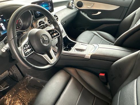 Used 2021 Mercedes-Benz GLC 300 image 10