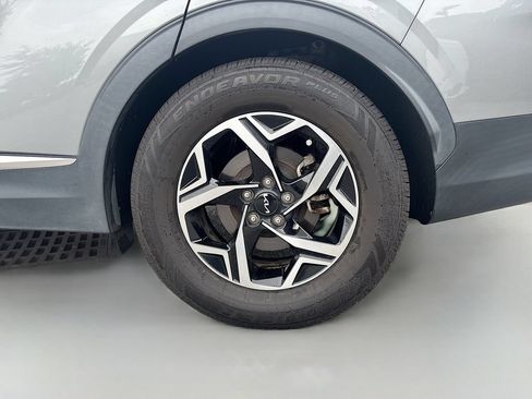 Used 2023 Kia Sportage LX FWD image 12