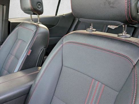 Used 2024 Chevrolet Equinox RS FWD image 16