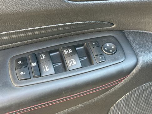 Used 2024 Dodge Durango GT image 11