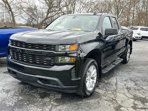 Used 2021 Chevrolet Silverado 1500 Custom image 4