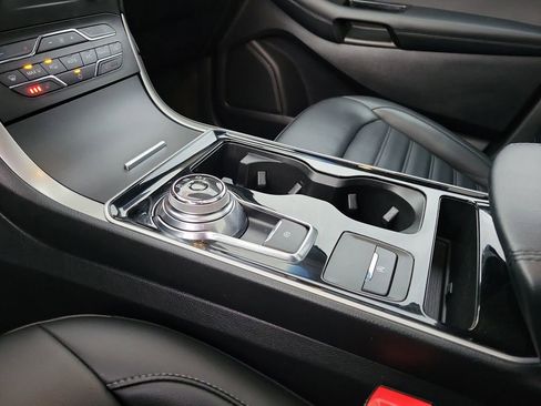 Certified 2020 Ford Edge SEL w/ Convenience Package image 29