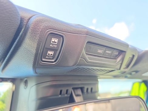 Used 2024 Jeep Wrangler Unlimited Sahara w/ Safety Group AWD/4WD image 38