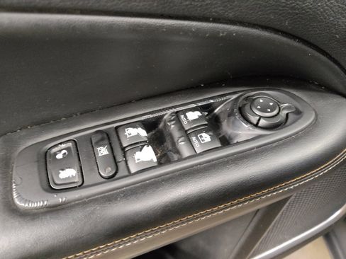 Used 2018 Jeep Compass Latitude w/ Popular Equipment Group AWD/4WD image 27
