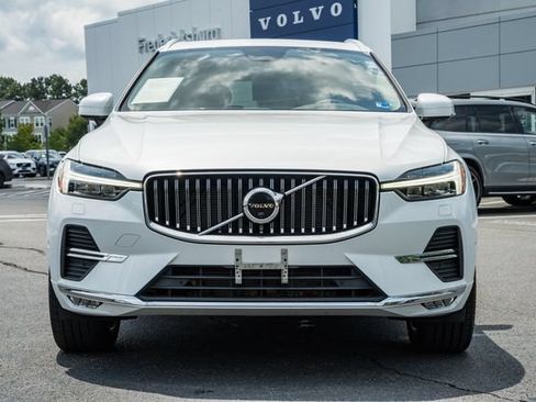 Certified 2023 Volvo XC60 B5 Plus w/ Climate Package AWD/4WD image 2