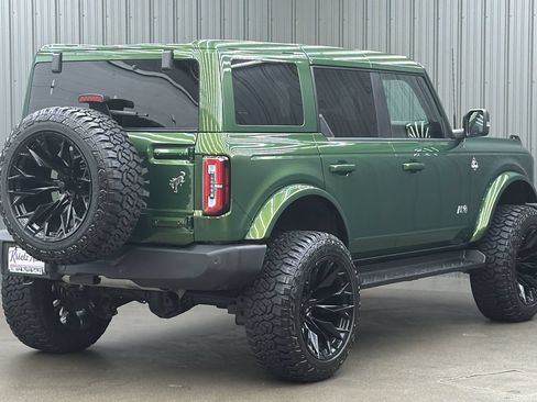 Used 2025 Ford Bronco Outer Banks AWD/4WD image 5