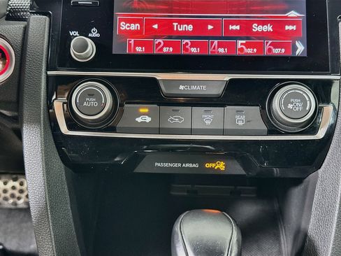 Used 2020 Honda Civic Sport image 23