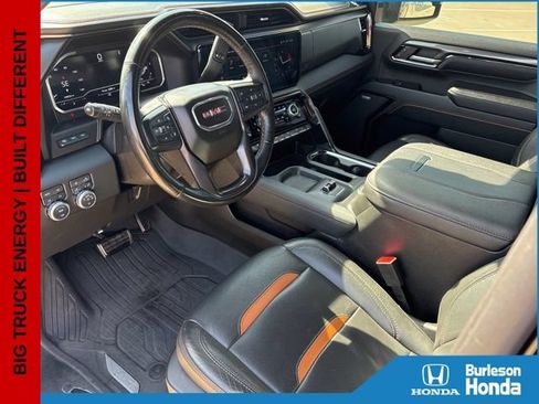 Used 2024 GMC Sierra 2500 AT4 w/ AT4 Premium Plus Package AWD/4WD image 14