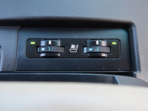 Used 2011 Lexus RX 350 2WD image 21