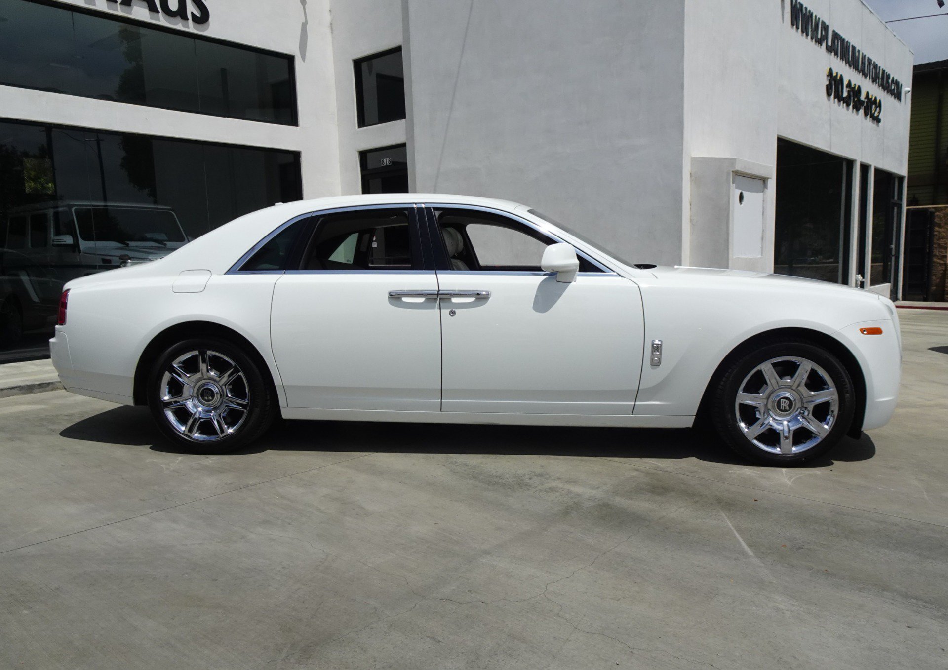 Used 2012 Rolls-Royce Ghost RWD image 8