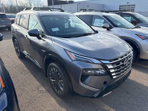 New 2026 Nissan Rogue Platinum w/ Platinum Premium Package AWD/4WD image 10