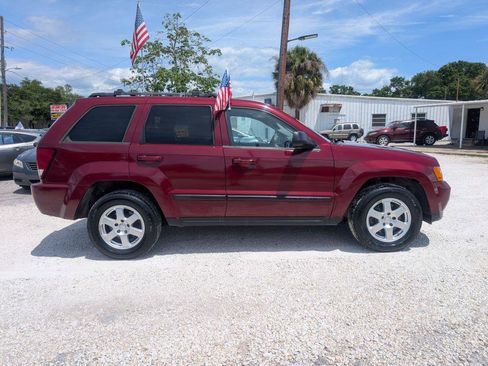 Used 2009 Jeep Grand Cherokee Laredo RWD image 8