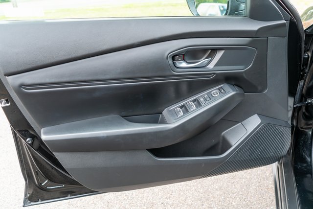 Used 2023 Honda Accord EX image 16
