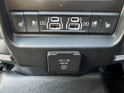 Used 2025 RAM 1500 Tungsten AWD/4WD image 23