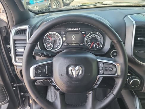 Used 2025 RAM 1500 Big Horn AWD/4WD image 27