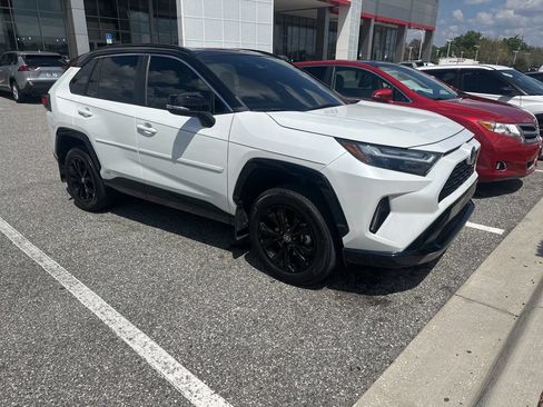 Used 2023 Toyota RAV4 XSE AWD/4WD image 2