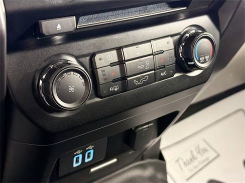 Used 2016 Ford F150 XLT w/ Equipment Group 302A Luxury image 16