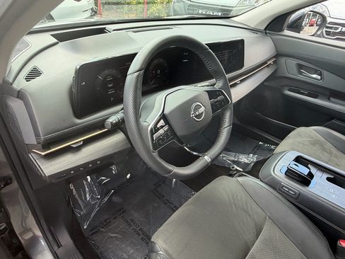 Certified 2024 Nissan Ariya FWD image 10