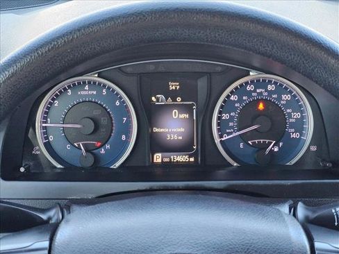 Used 2016 Toyota Camry LE image 11