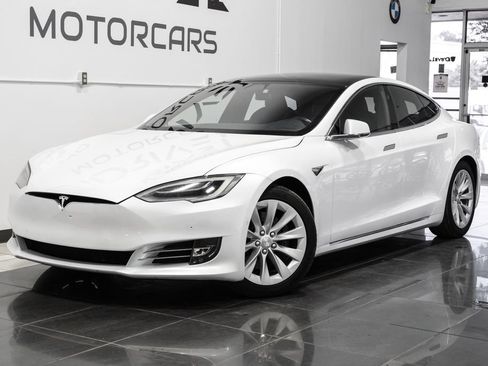 Used 2020 Tesla Model S Long Range AWD/4WD image 4