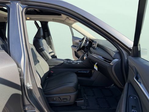 Used 2025 INFINITI QX60 Luxe image 59