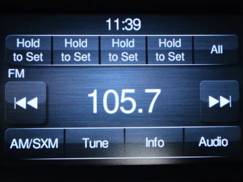 Used 2018 RAM 1500 Express w/ Express Value Package AWD/4WD image 16