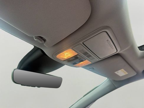 Used 2023 Honda Odyssey EX-L image 21