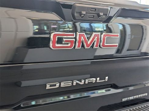 Used 2023 GMC Sierra 1500 Denali image 12