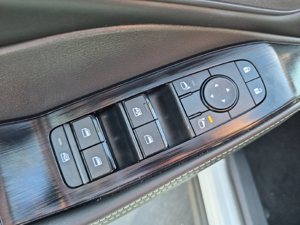 Certified 2026 Nissan Rogue SV FWD image 13