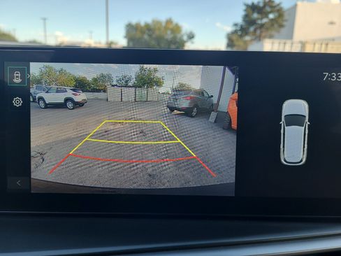 Used 2025 Kia Sorento S w/ Panoramic Sunroof Package FWD image 19
