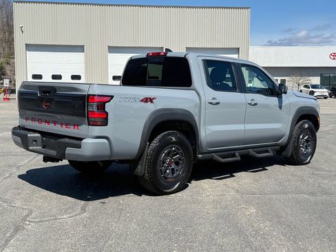 Used 2026 Nissan Frontier PRO-4X w/ Pro-4x Convenience Package image 6