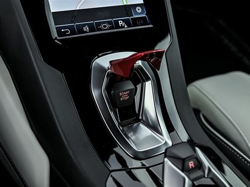 Used 2021 Lamborghini Huracan EVO RWD image 30