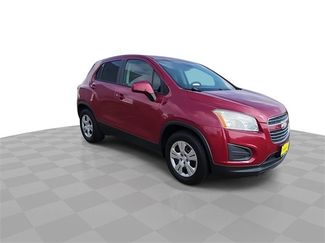 Used 2015 Chevrolet Trax LS video 2