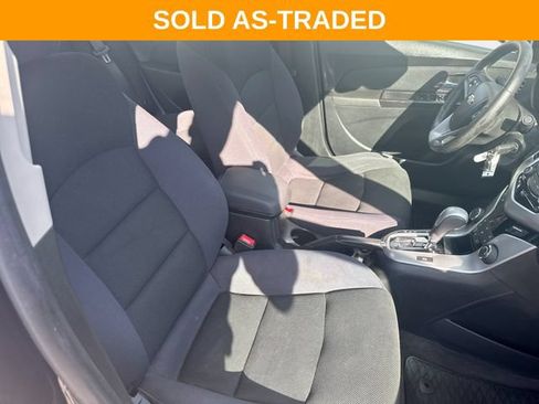 Used 2014 Chevrolet Cruze LT FWD image 22