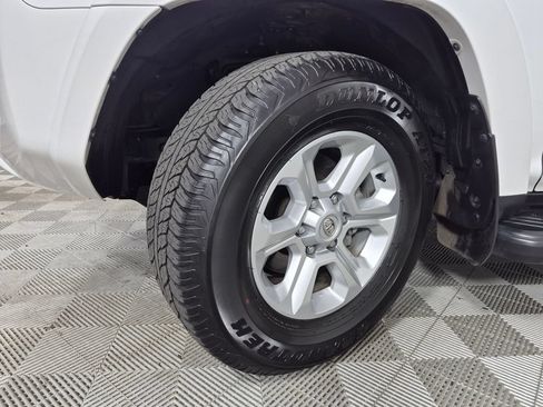 Used 2023 Toyota 4Runner SR5 Premium RWD image 10